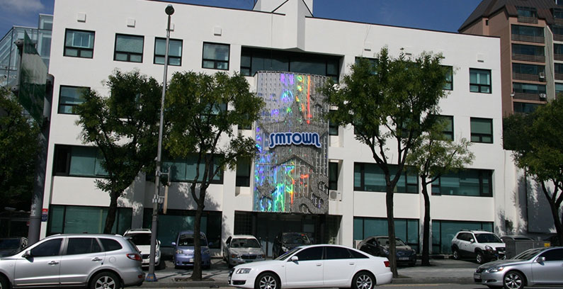 SM-Ent