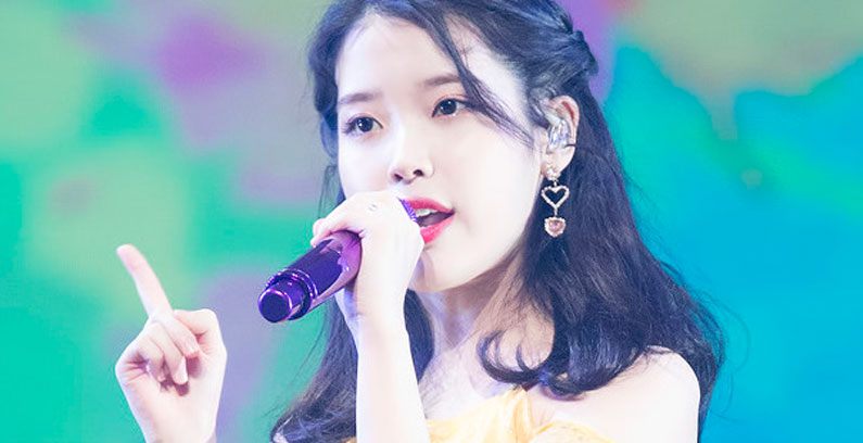 IU