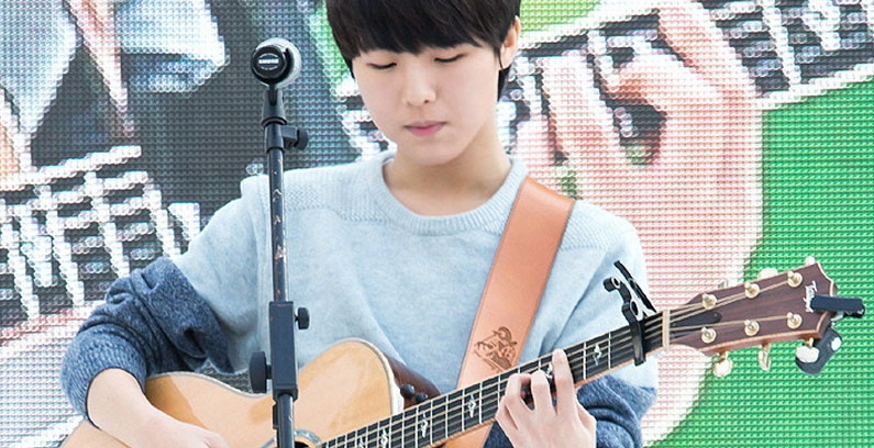 Yoo-Seungwoo