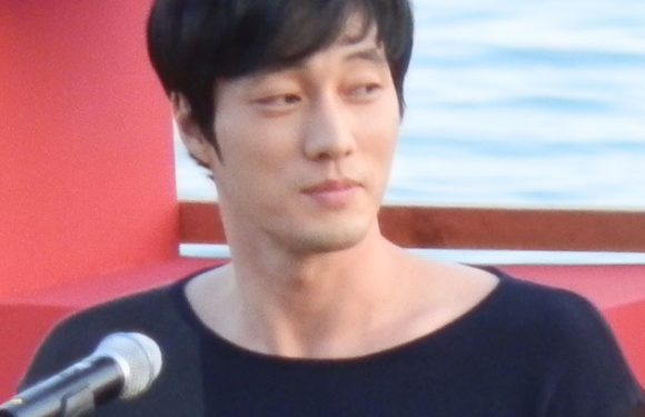 Schauspieler So Jisub und Cho Eunjung haben nun geheiratet
