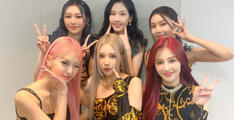 MOMOLAND