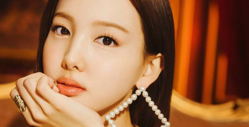 TWICE-Nayeon-2